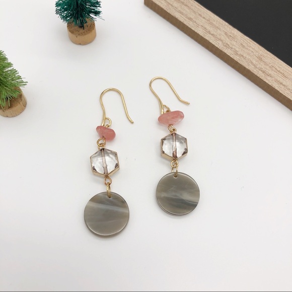 🌵4/25$ Gold Color Fashion Earring Pink Gray Stone - Picture 2 of 5